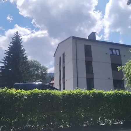 アパート Zdrojowa 9 *