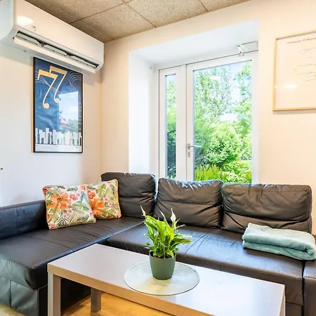 Apartman Zdrojowa 9 *
