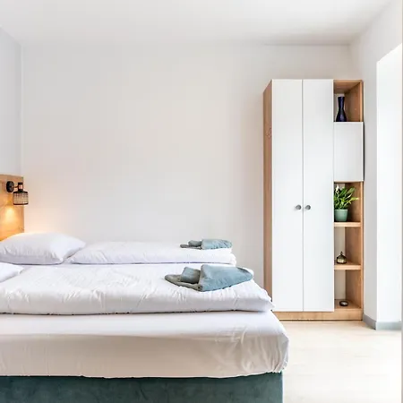 Zdrojowa 9 Apartman
