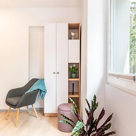 Zdrojowa 9 Apartman