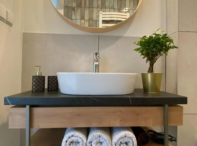 Zdrojowa 9 * ドゥシュニキ・ズドルイ