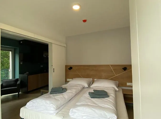 Zdrojowa 9 * ドゥシュニキ・ズドルイ